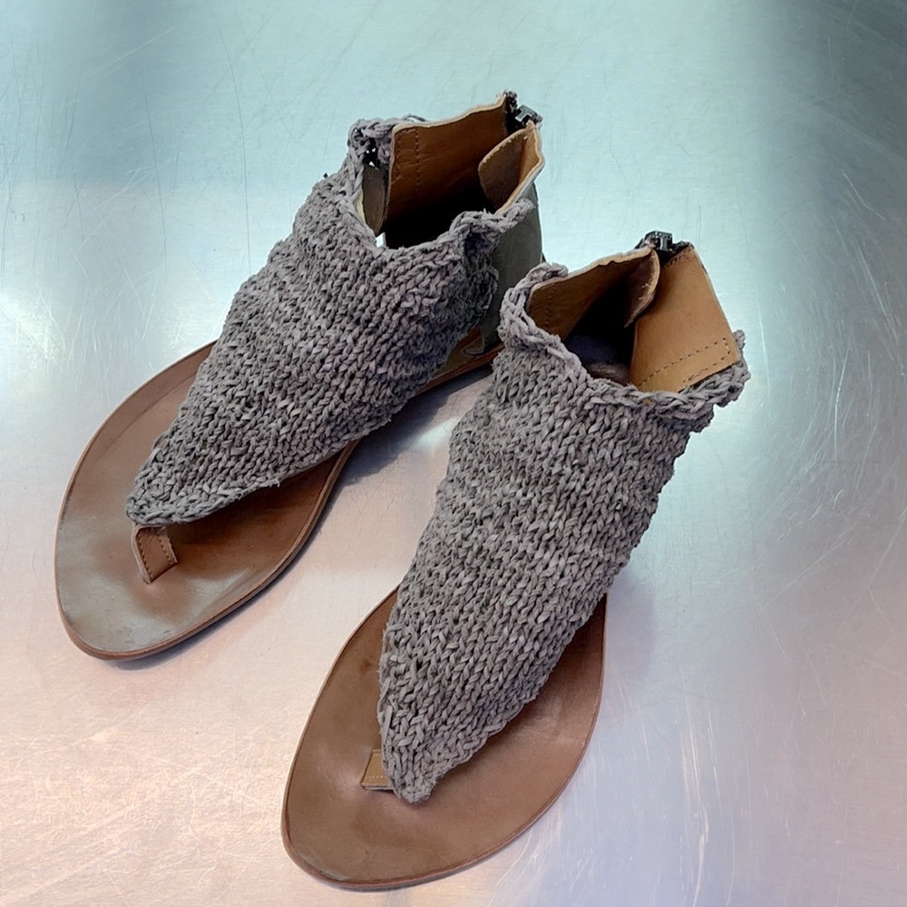 HOST PICK!!! Cydwoq woven gray suede leather. NEW in original box. - Picture 6 of 11